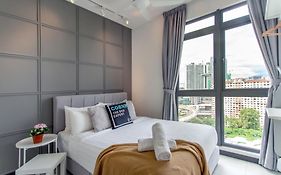 Neu Suites Ampang near LRT Jelatek